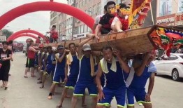 自由之舟爆料视频